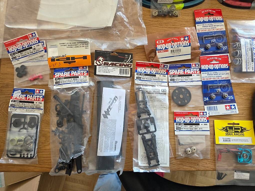 Tamiya Modellismo RC: Tamiya 1/10e carbone complet – Usato da geneve venduto da mappleluna 2