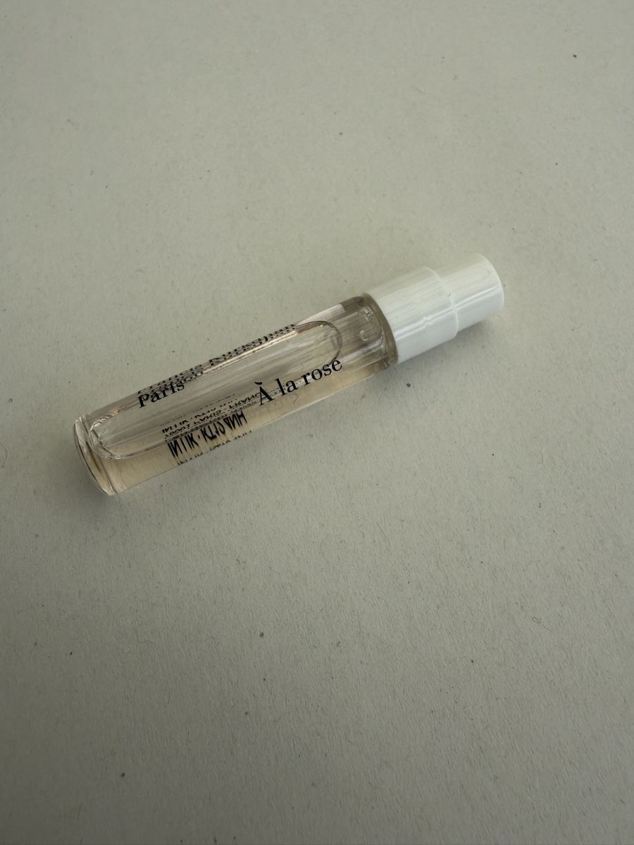 Kurkdjian Profumi & Eau de Toilette: À la Rose von MFK 2ml Duftprobe  – Nuovo (secondo la descrizione) da Meierskappel venduto da Philium 1