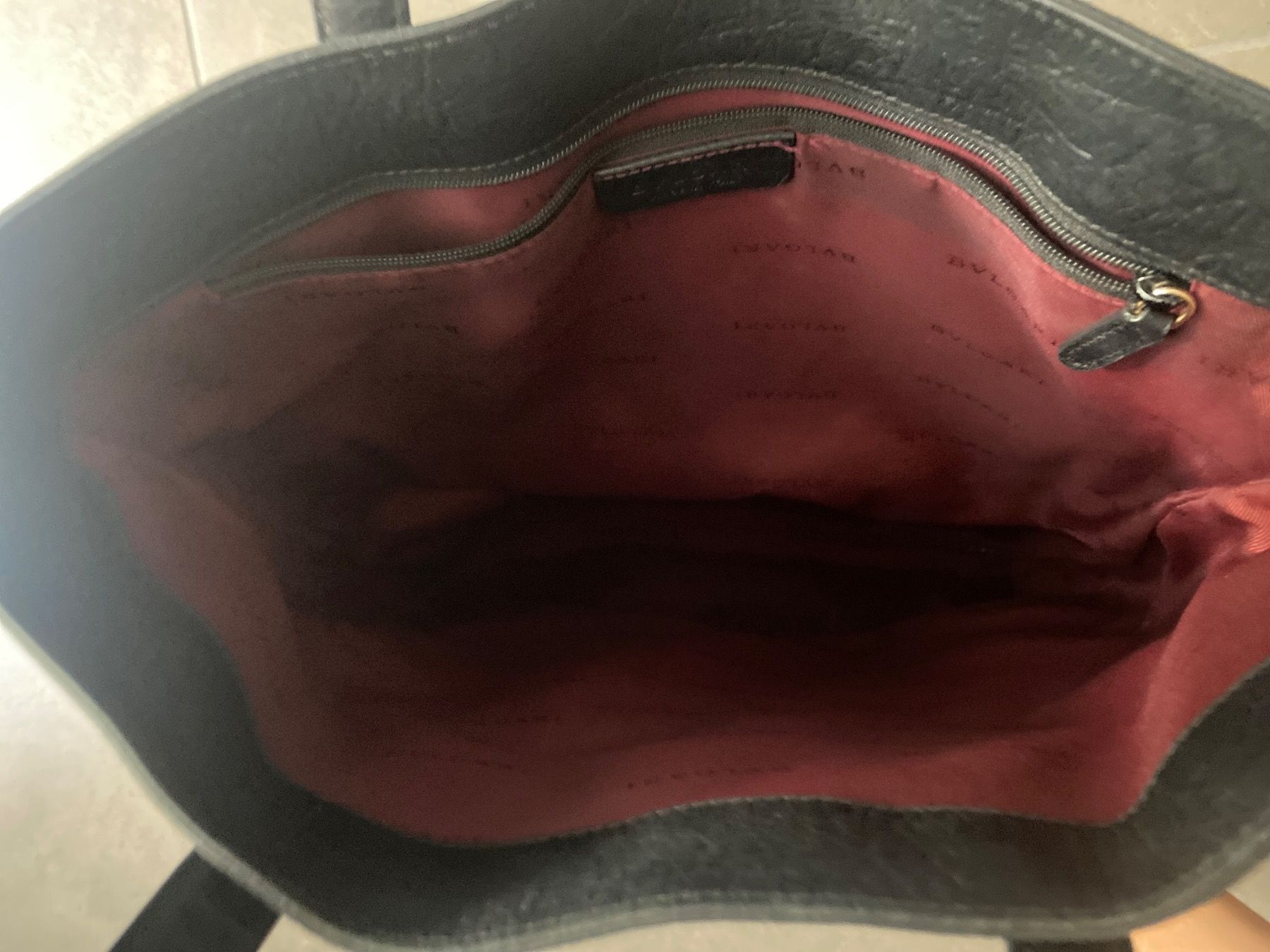 Bulgari Taschen für Damen: Bulgari sac à main en cuir – Gebraucht aus Delémont von Ma_LoU.01 5