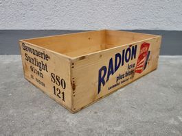 alte Holzkiste Kiste SUNLIGHT OLTEN RADION SEIFENKISTE