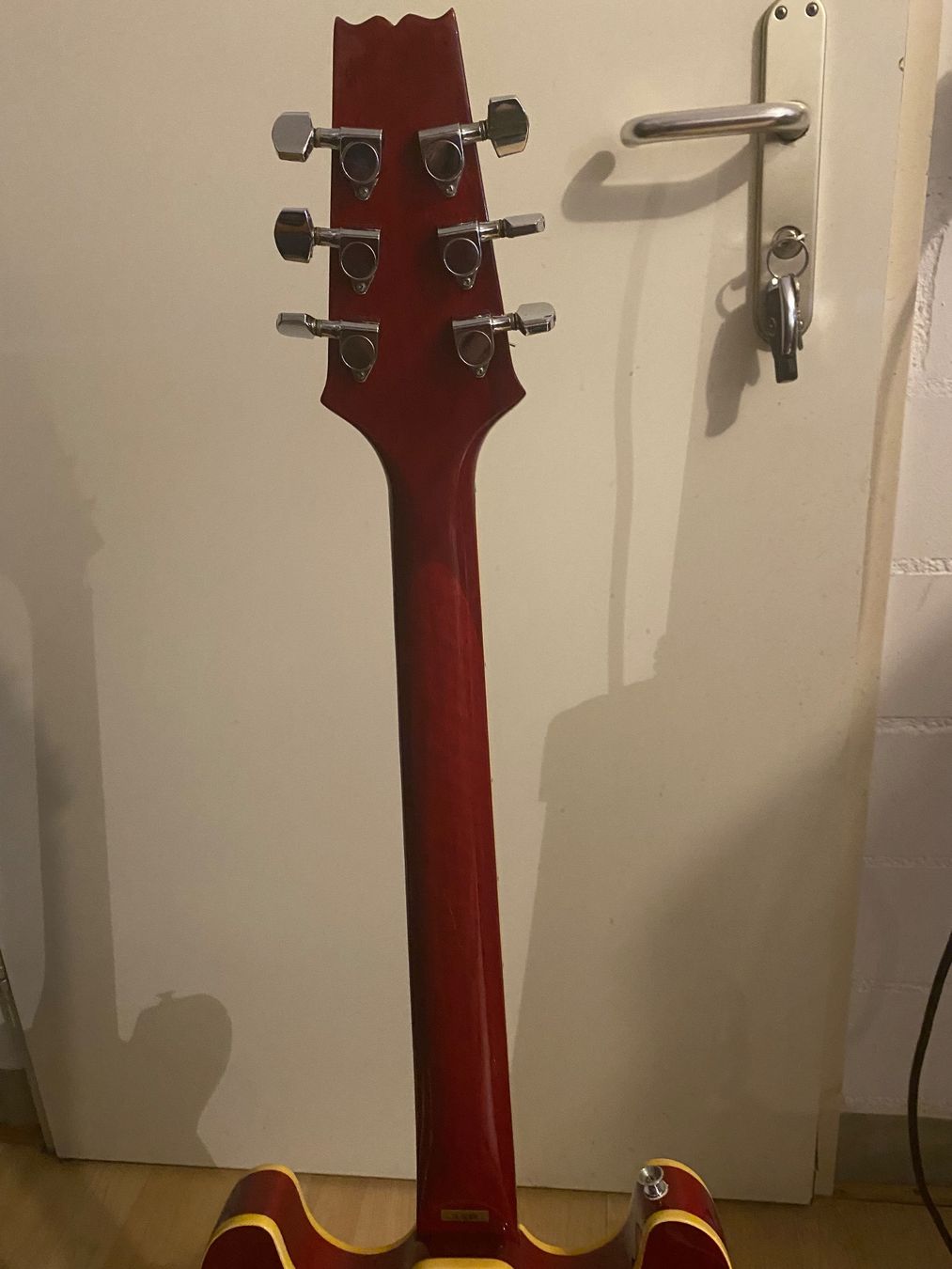 Aria Strumenti musicali: Jazzgitarre Aria – Usato da sulgen venduto da 270963 3