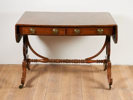 Schreibtisch Charles X um 1830