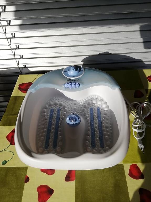 Dispositivi per massaggi: Neues Fuss-Sprudelbad – Usato da Oberentfelden venduto da sandy0110 1