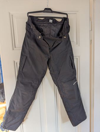 Road Töffhose, Grösse L short 44-46 schwarz