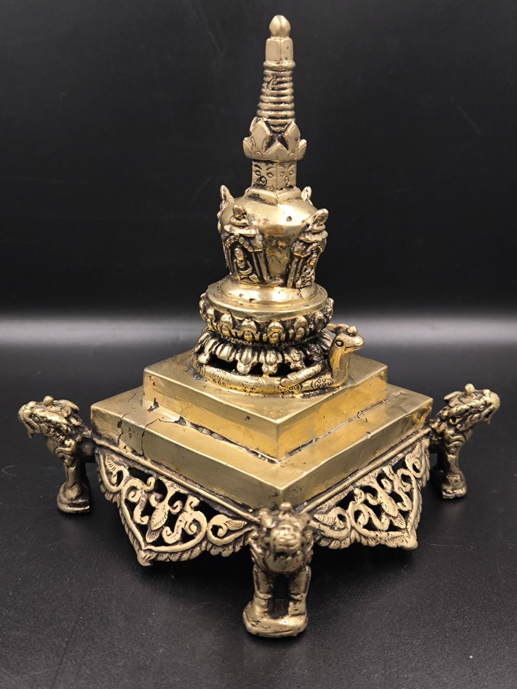 Skulpturen & Statuen: Buddhistische Stupa, Material Messing? – Gebraucht aus Rorschacherberg von snOOpydOg11 2