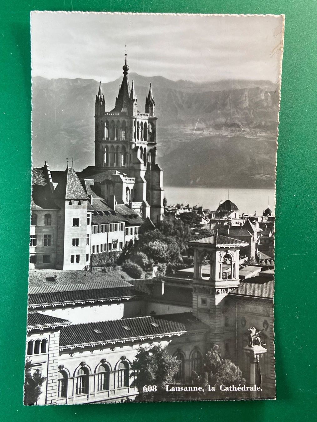 Cartes postales: Lausanne, La Cathédrale – D'occasion à Steg VS par _vinci_