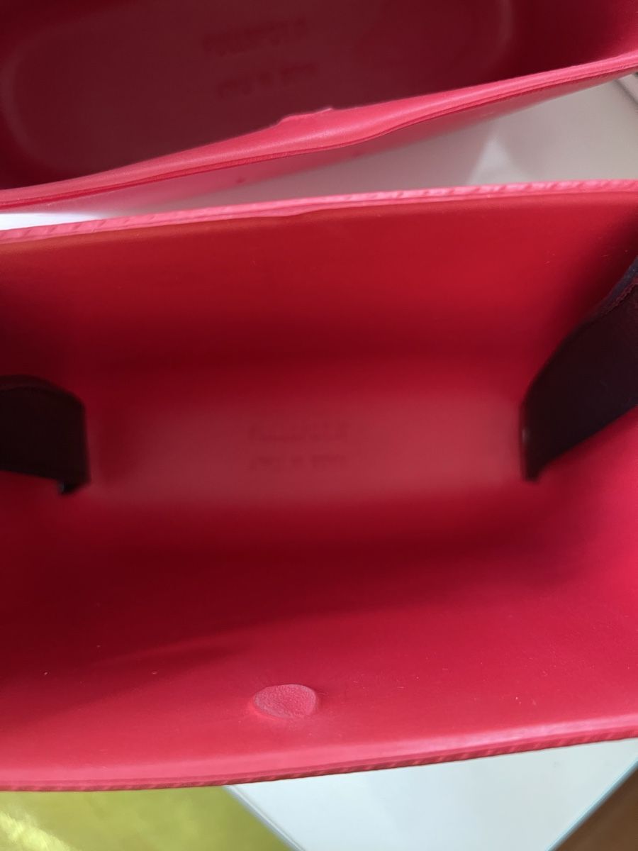 Borse da donna: O Pocket red waterproof bag – Usato da Oberwil b. Zug venduto da fis_2wtq 6