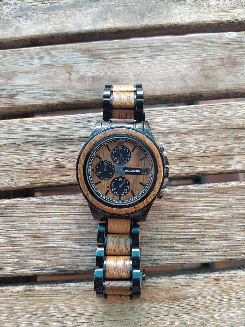 Uhren: Holzkernchronograph Missoula Eiche – Gebraucht aus Bubendorf von marsium