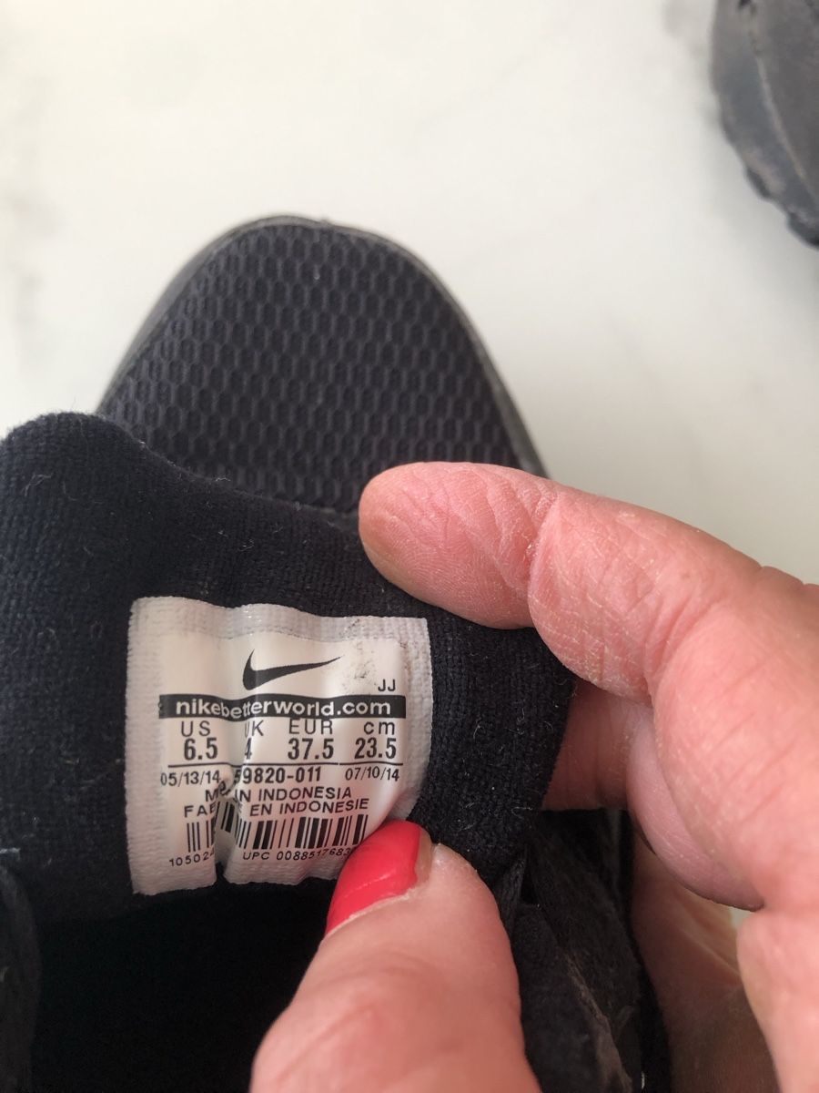 Damenschuhe: Nike Turnschuhe Gr.37,5 – Gebraucht aus Rüfenacht von lilly_67 1