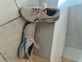 Asics Padelschuhe Damen, Gr. 37.5, kaum getragen