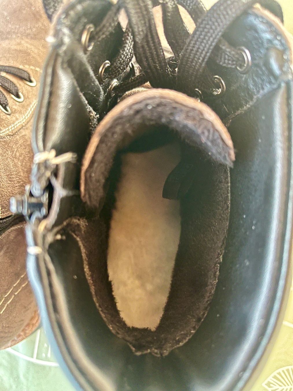 Damenschuhe: Braune Damenstiefeletten im robusten Stil, Gr.39 – Gebraucht aus Uffikon von san123day 4