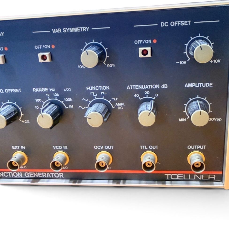 Misurare: Funktionsgenerator Toellner TOE 7404 – Usato da Vorderthal venduto da WalkmanClinic 2