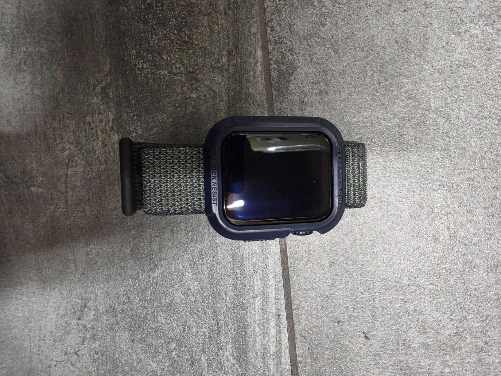 Apple Smartwatch: Apple Watch SE 2022 / 2023 LTE – Usato da Kleinandelfingen venduto da Dani881