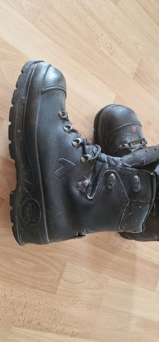 Chaussures hommes: Haix Arbeitsschuhe S3 – D'occasion à unterägeri par Cfmotor 2