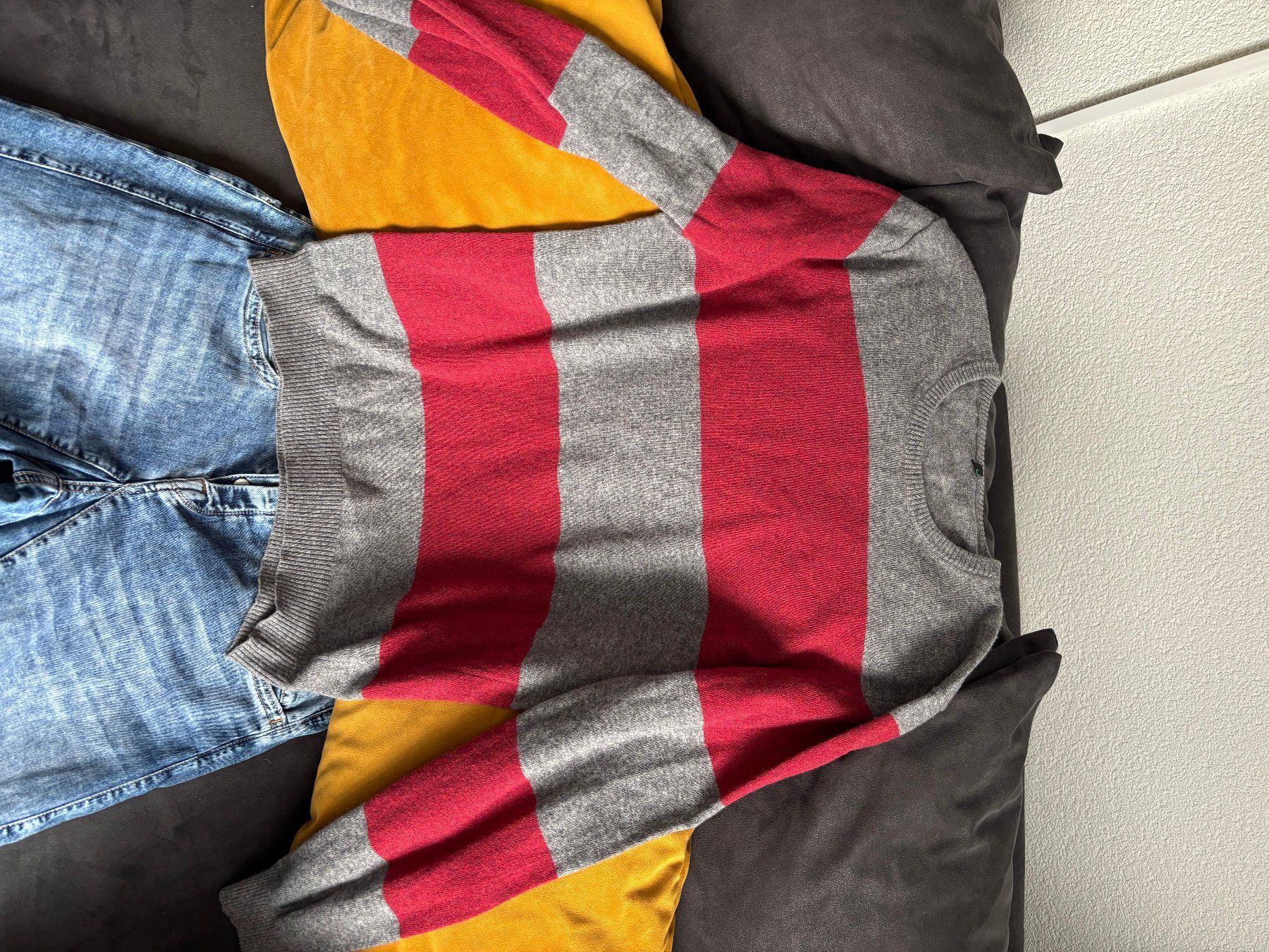 Benetton Maglioni & Felpe: BENETTON Pullover – Usato da Merishausen venduto da yourdream 3