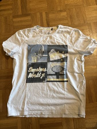 T-shirt IKKS blanc, taille 10 ans, motif Sneakers World cool