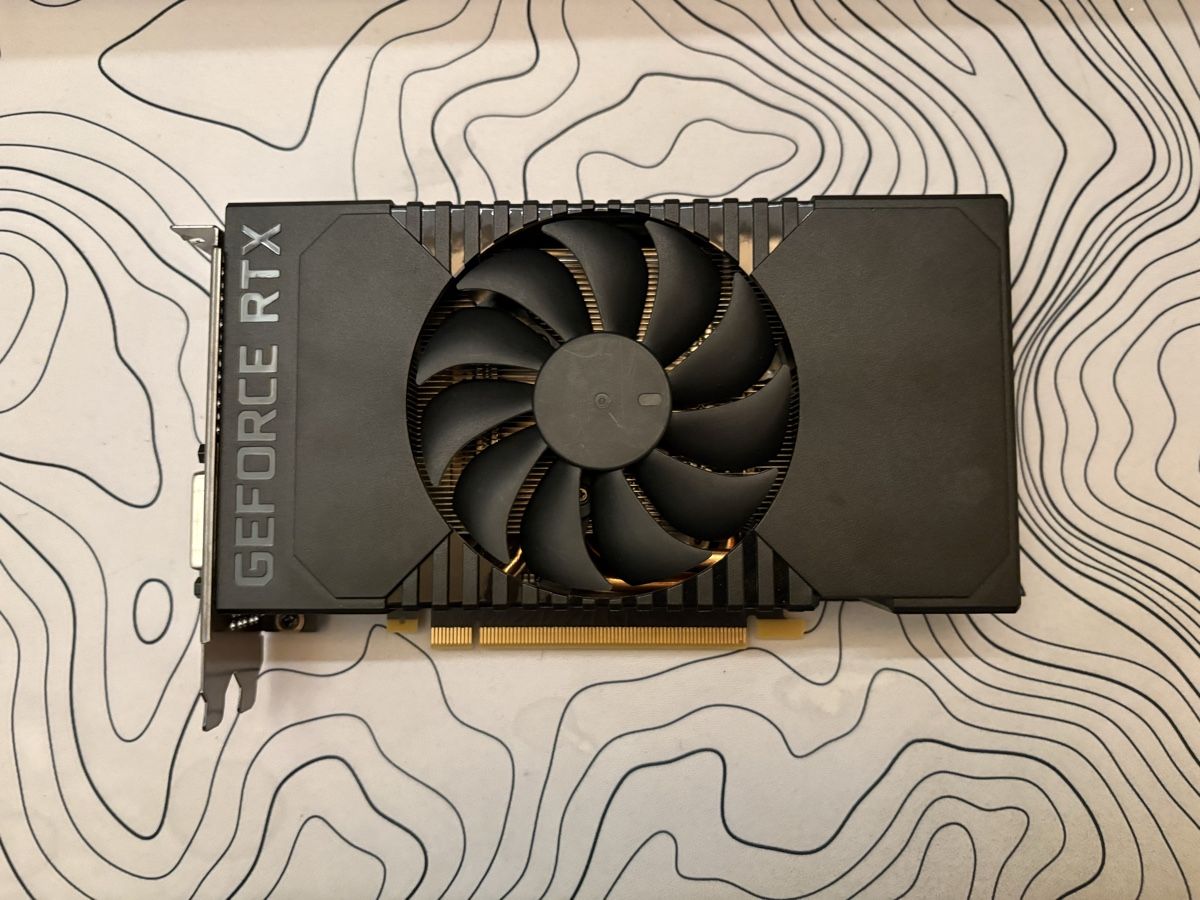 Nvidia Schede grafiche: GIGABYTE RTX 2060 GPU – Nuovo (secondo la descrizione) da Gonten venduto da flu_2jzk