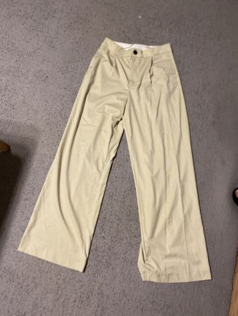 Zara Hose beige Grösse S neuwertig