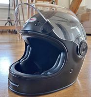 Casque moto Bell noir mat visière claire état neuf