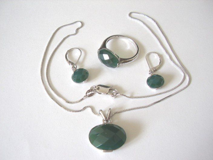 Altri gioielli: Silber Schmuck Lot Set  alles 925 – Nuovo e nell'imballaggio originale da Grenchen venduto da Mollyno