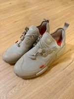 2 Stk. Schuhe Adidas NMD R1