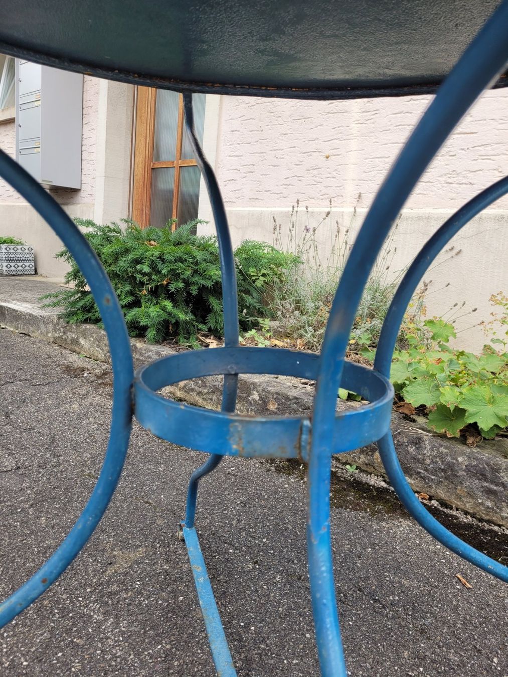 Tische: Gartentisch blau, vintage, 40er 50er – Gebraucht aus Wettingen von XYZName 4