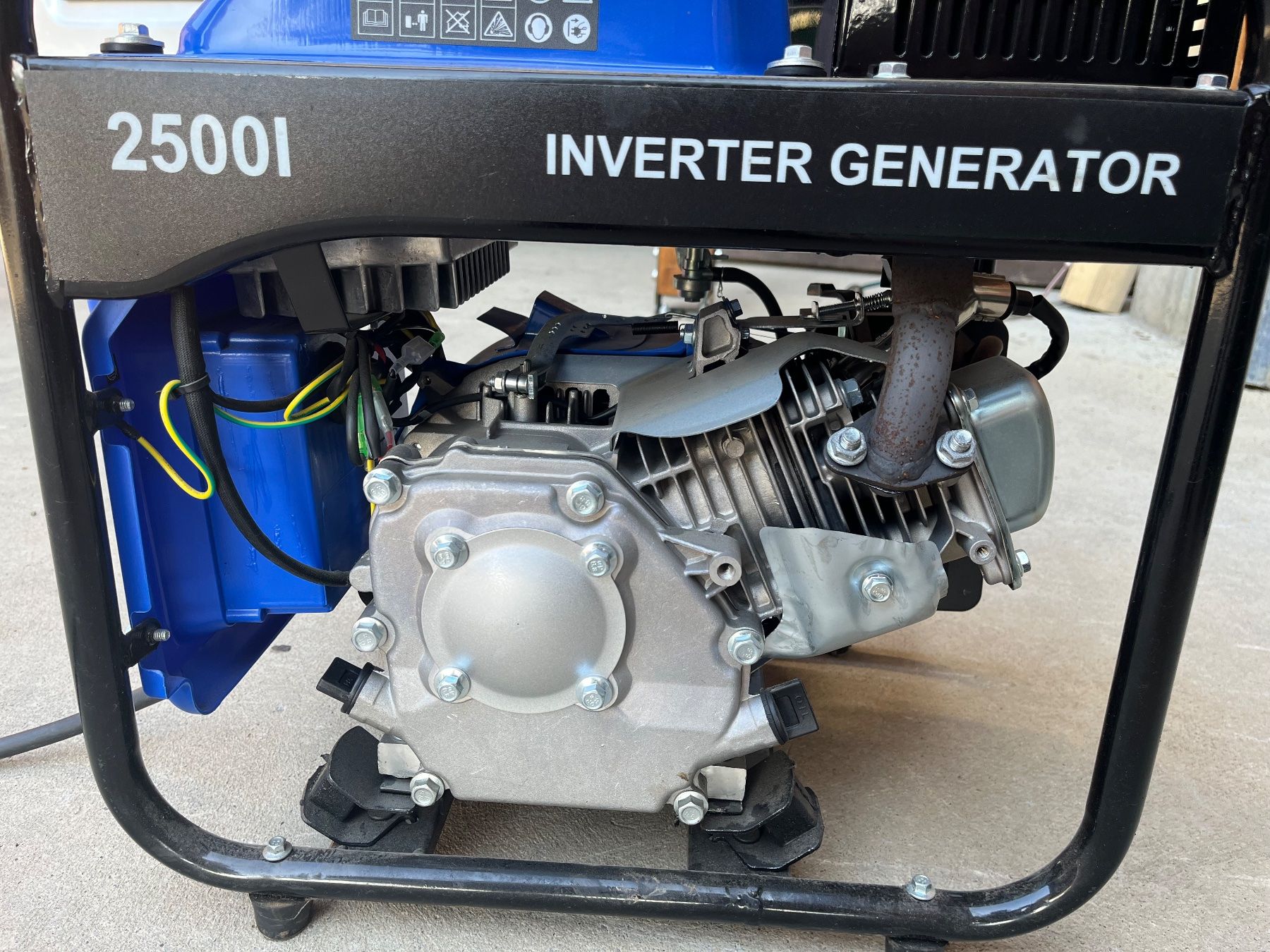 Stromgeneratoren: Inverter Stromgenerator 2500W – Gebraucht aus Dörflingen von BieneDom11 2