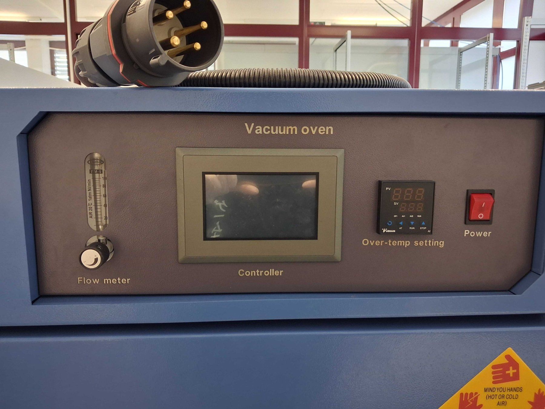 Accessori da laboratorio: High temperature vacuum drying oven – Usato da Gümligen venduto da car_pr92 3