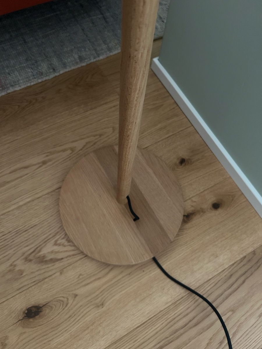 Muuto Lampes: muuto Stehleuchte Pull Holz – D'occasion à Büttenhardt par dmartinez 3