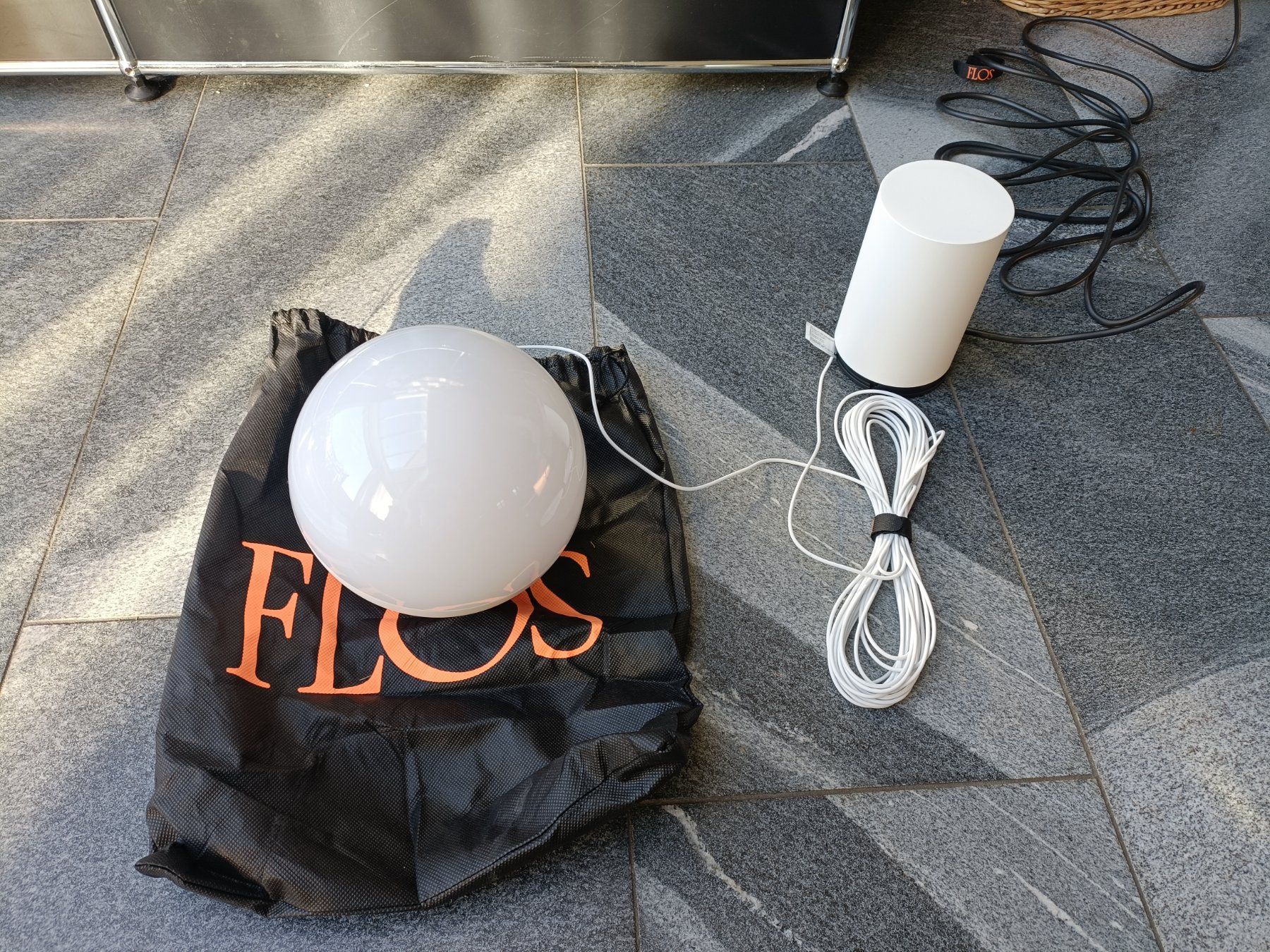 Flos Lampadari & plafoniere: Hängeleuchte Flos String Light Sphere – Nuovo e nell'imballaggio originale da Schmitten FR venduto da oldtimer82 5