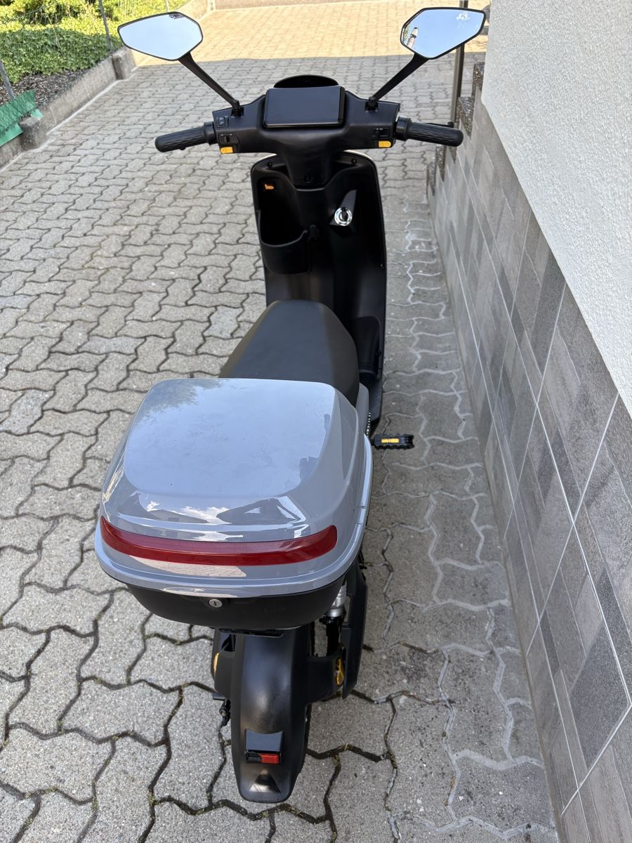 Scooters: EVERSUS E-SCOOTER  – Gebraucht aus Oberbuchsiten von Tesin3 3