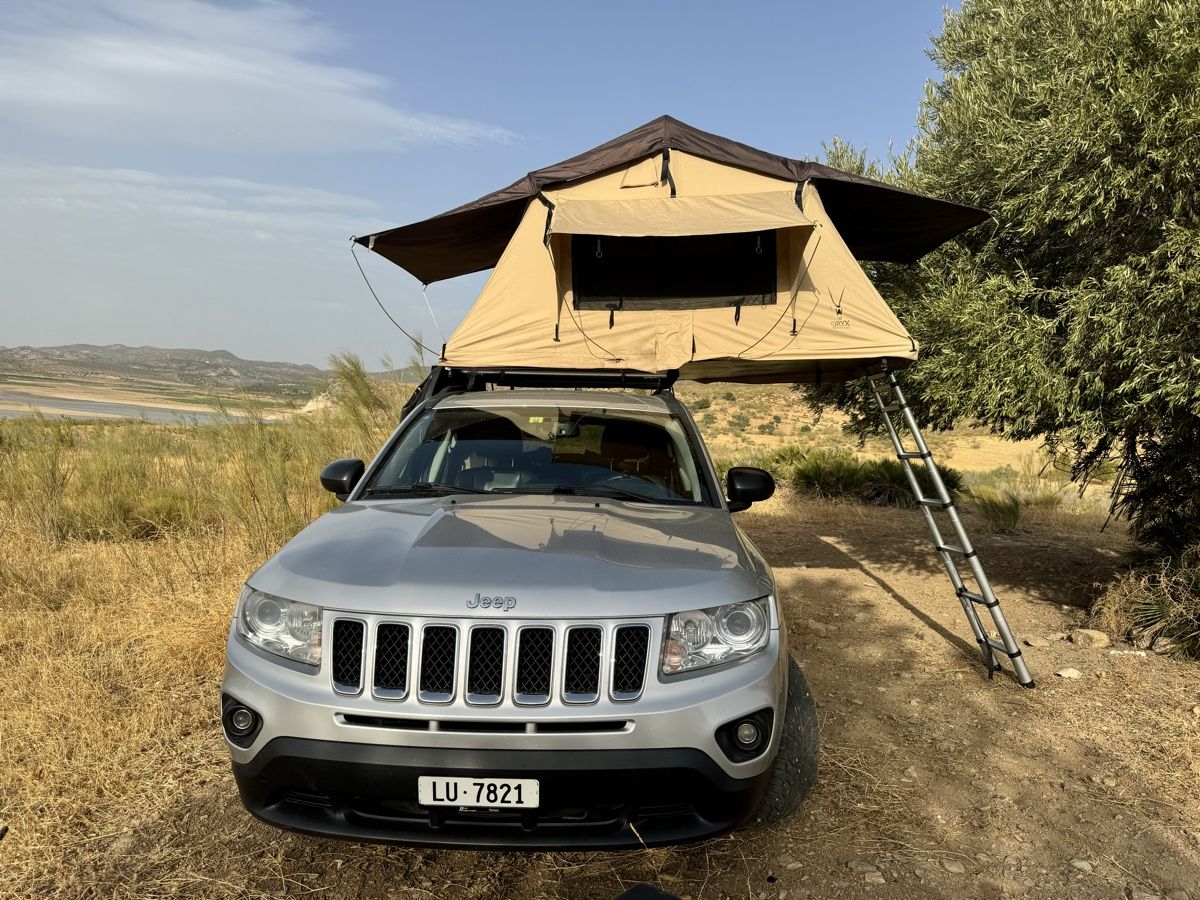 Jeep Automobili: Jeep Compass 2.2CRD mit Dachzelt – Usato da Rothenthurm venduto da uxoninoo 9