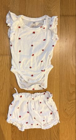 2-tlg. Set Body kurzarm und Shorts