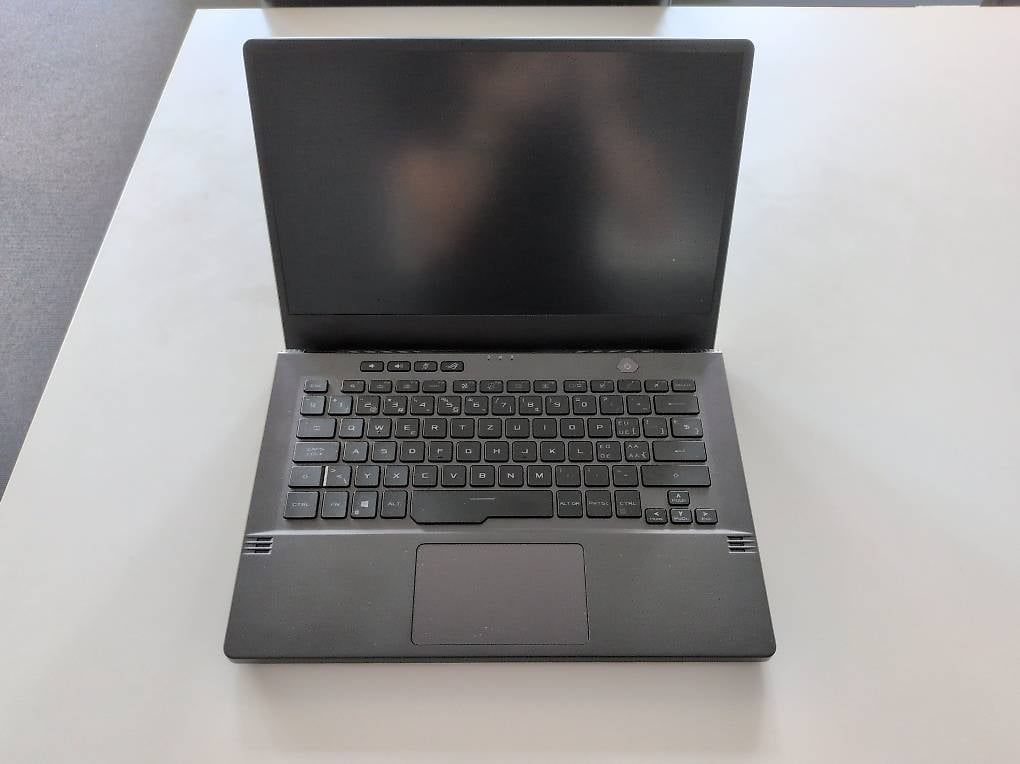 Notebook: ASUS ROG Zephyrus G14 Gaming-Laptop  defekt – Usato da Luzern venduto da distract