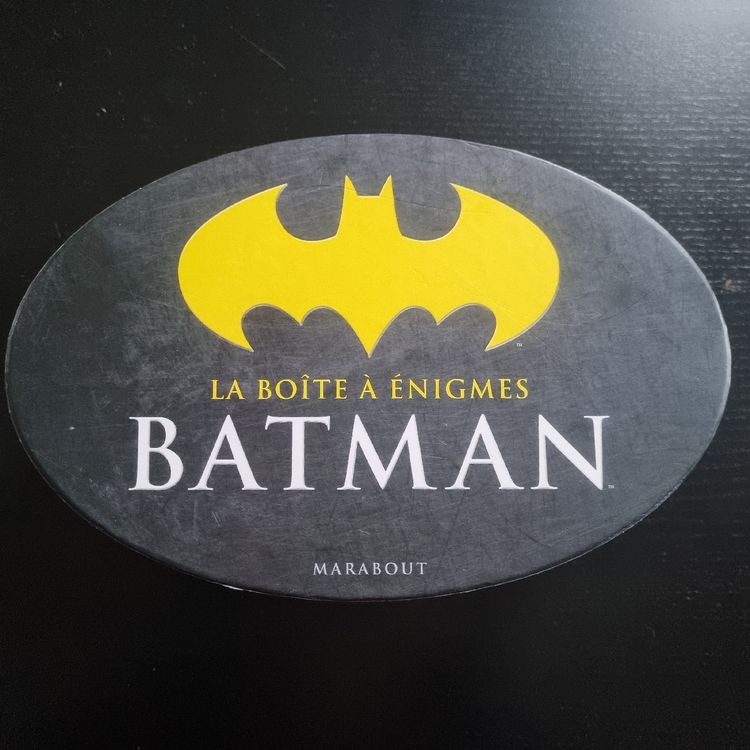 T-Shirt Batman Noir et Jaune Classique | Boutique Batman