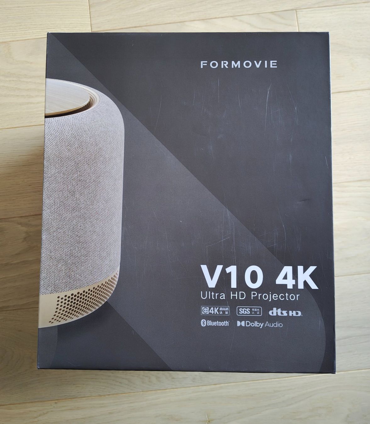 Proiettori: Formovie Beamer 4K rund – Usato da Bolligen venduto da Casewise 8