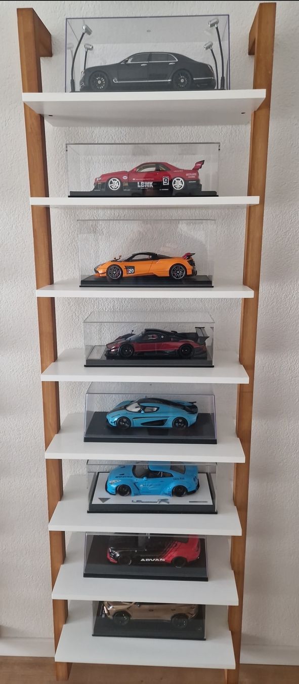 Modellini d'auto: Modellautosammlung 1:18 – Nuovo (secondo la descrizione) da Studen BE venduto da Continentalcollector 2