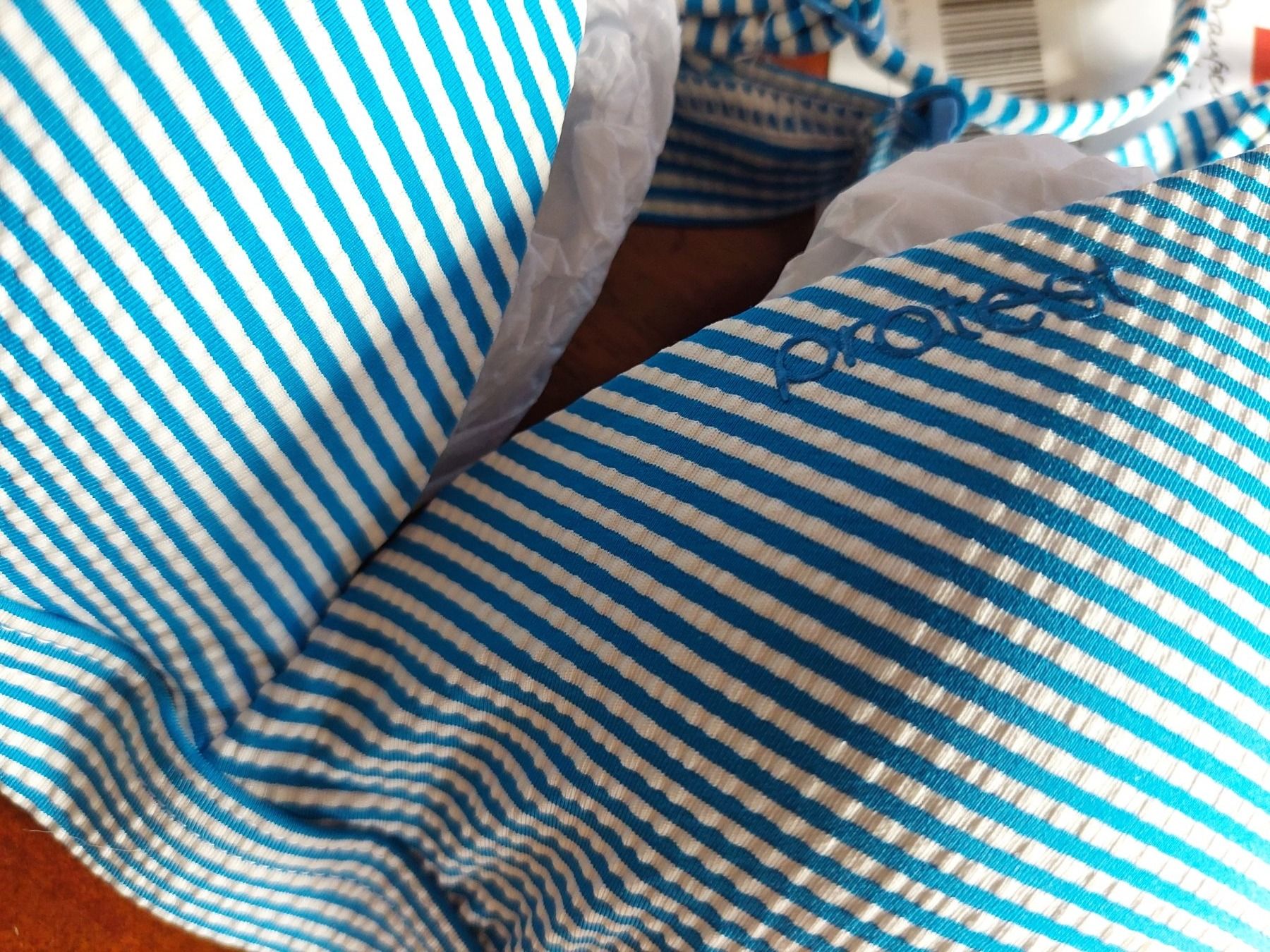 Costumi da bagno & Bikini: Protest Bikini-Oberteil Grösse 36 / C-Cup – Nuovo e nell'imballaggio originale da Beckenried venduto da Havacola 3