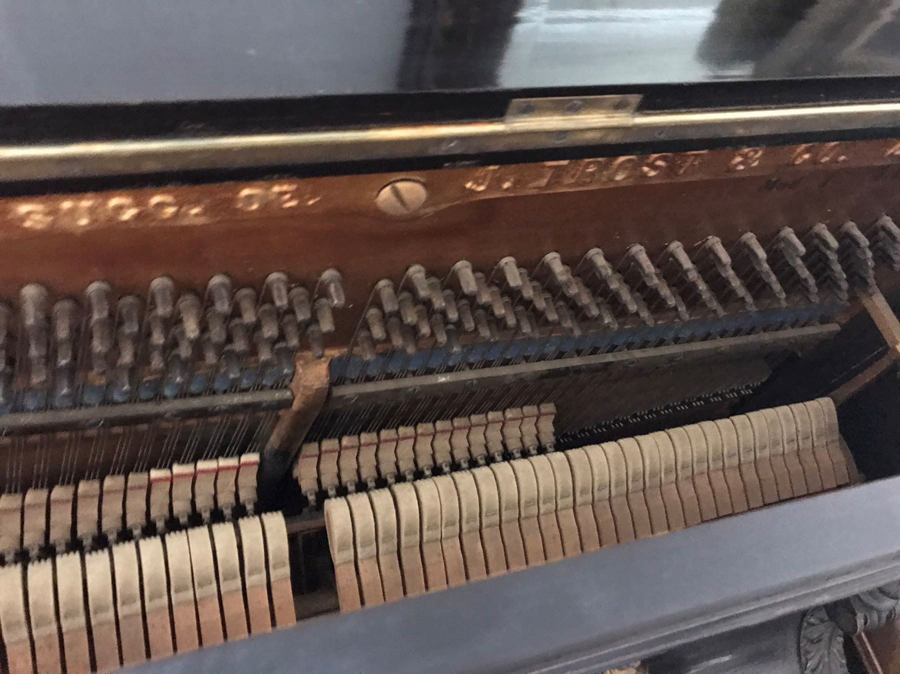 Musikinstrumente: Klavier J. Trost & Co antik bespielbar – Gebraucht aus Frasnacht von Kulturpalast 9