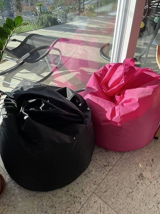 Pouf nero e rosa 5