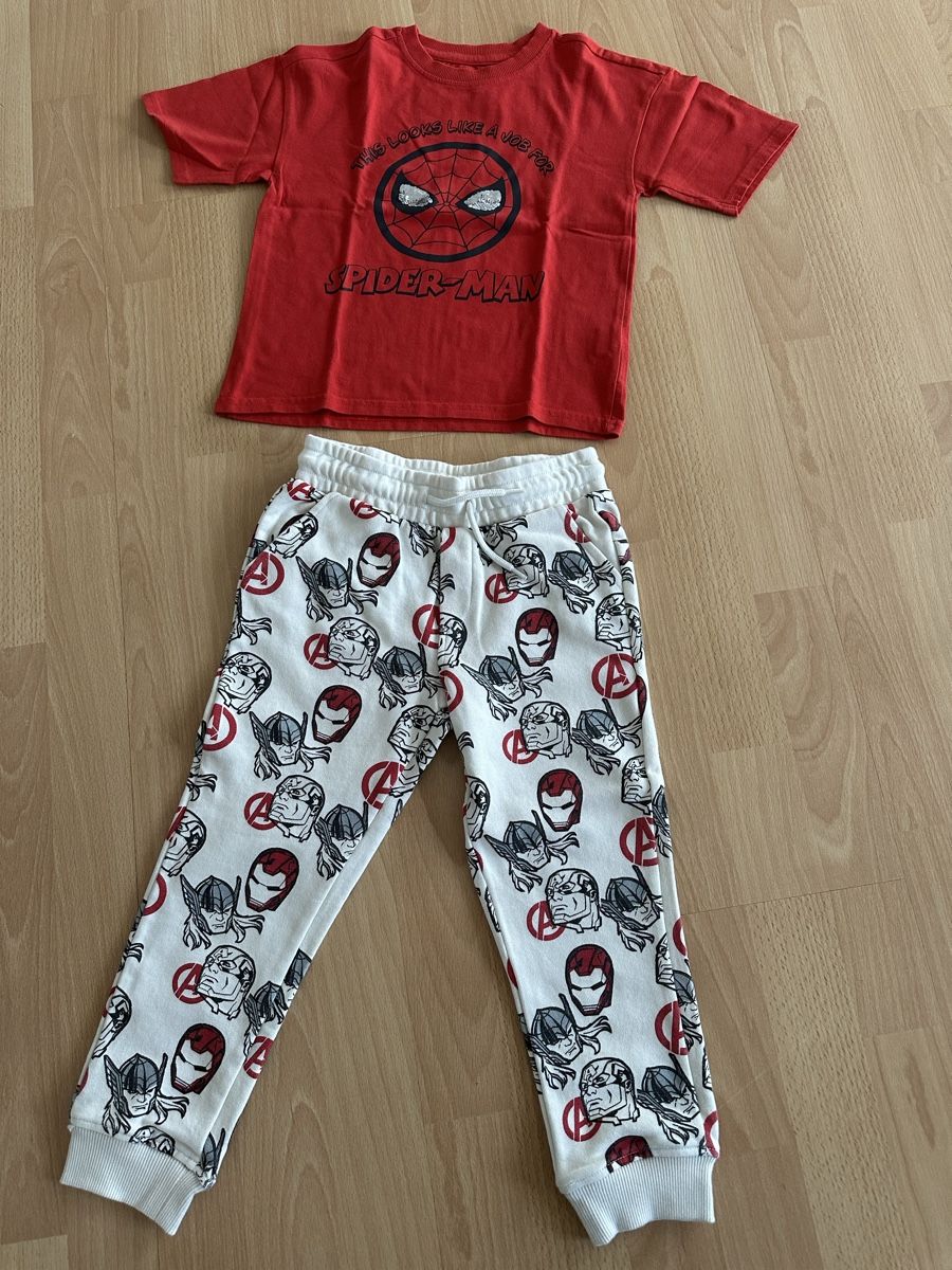 Vestiti & Gonne: Kinder Kleid – Nuovo (secondo la descrizione) da Düdingen venduto da Laeri96