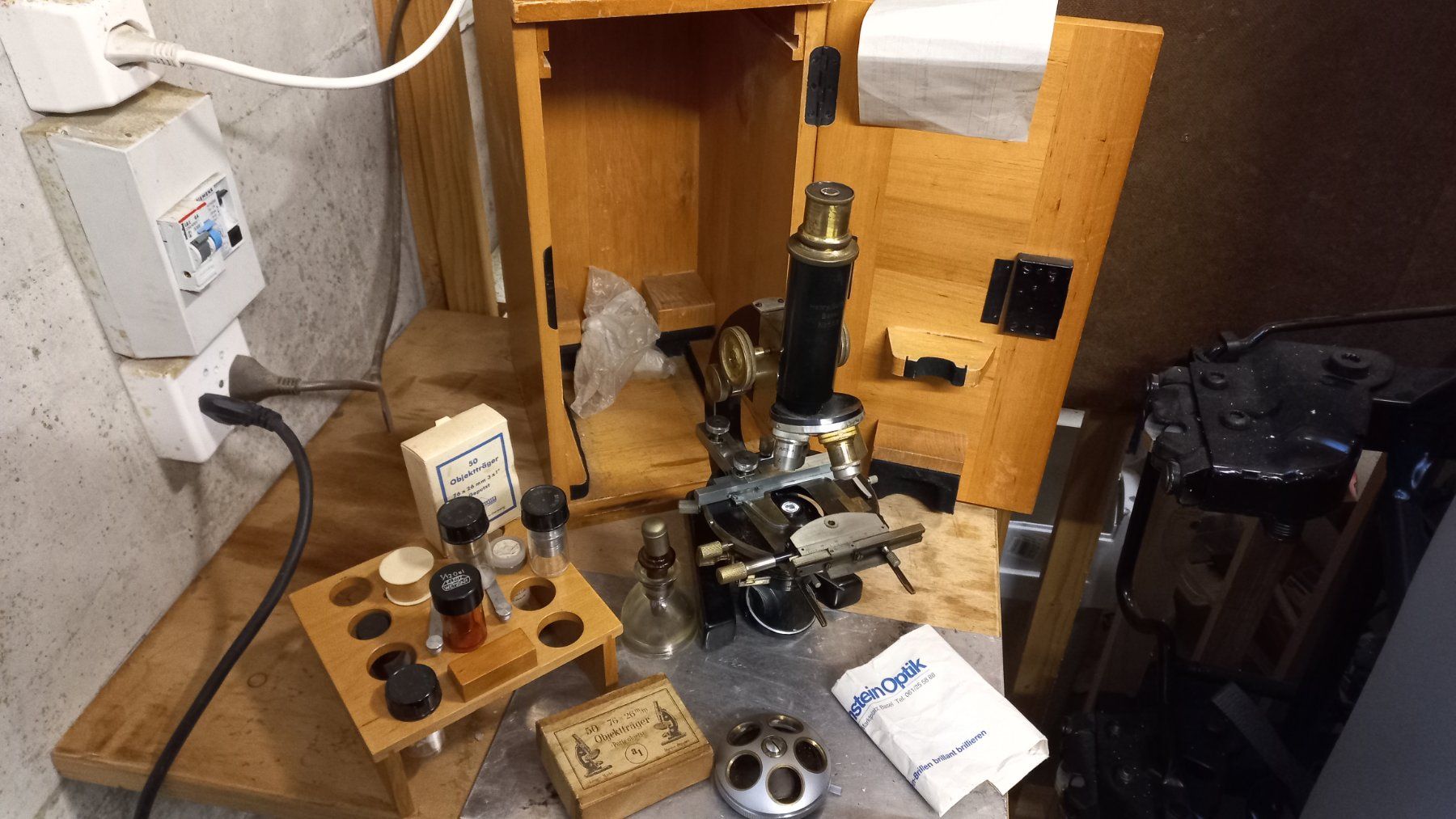 Microscopes: Microskop Monokular Antik – D'occasion à Jona par uebelhart8645