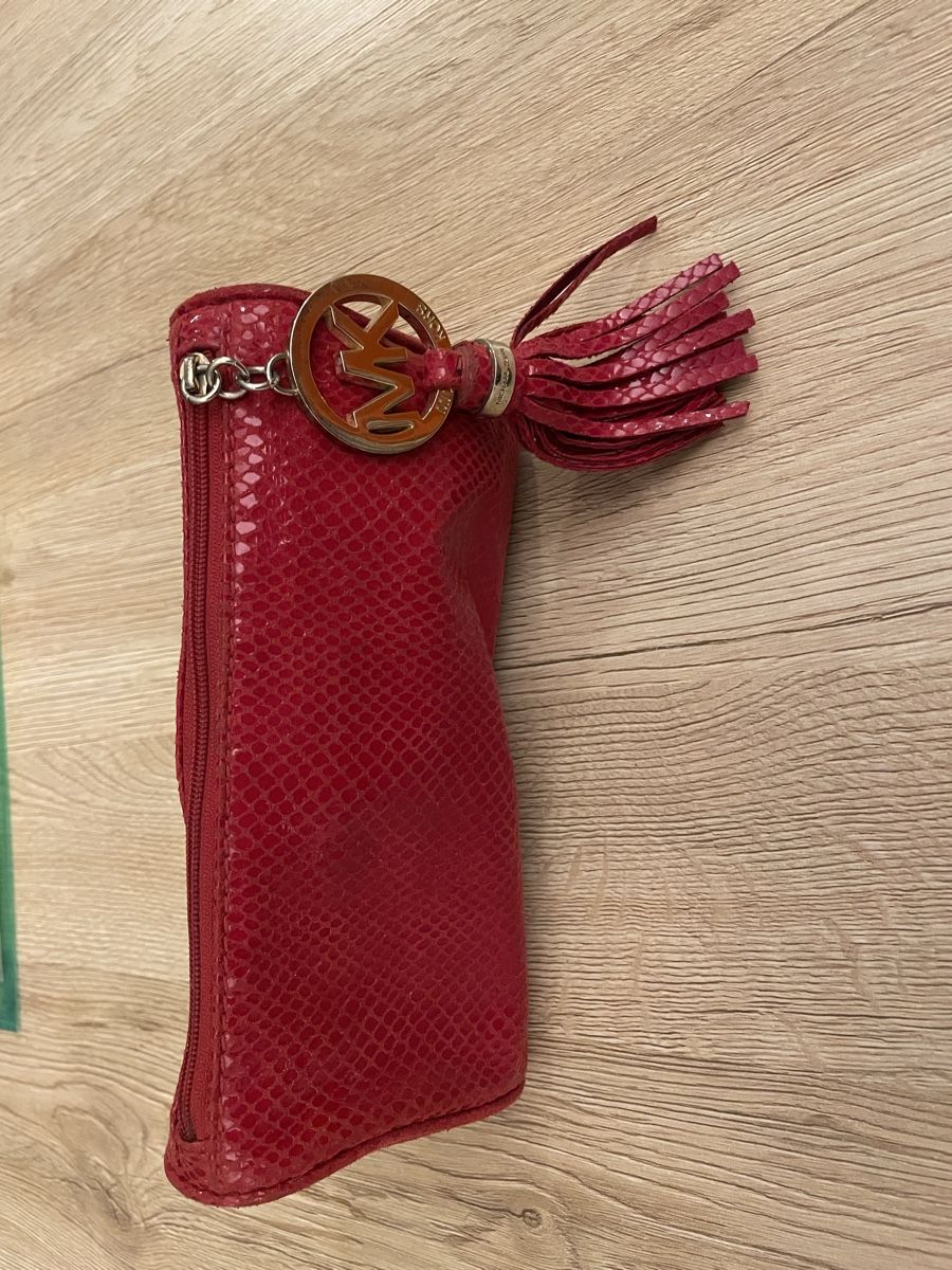 Michael Kors Kosmetikkoffer: MK necessaire – Gebraucht aus sennwald von pablo.93