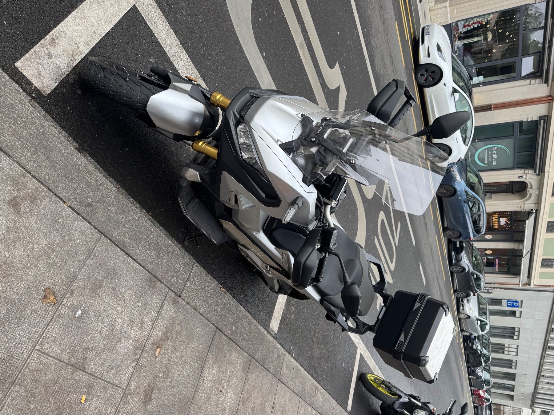 Honda Scooter: Honda X-ADV 750 – Usato da Genève venduto da vic_fwy5