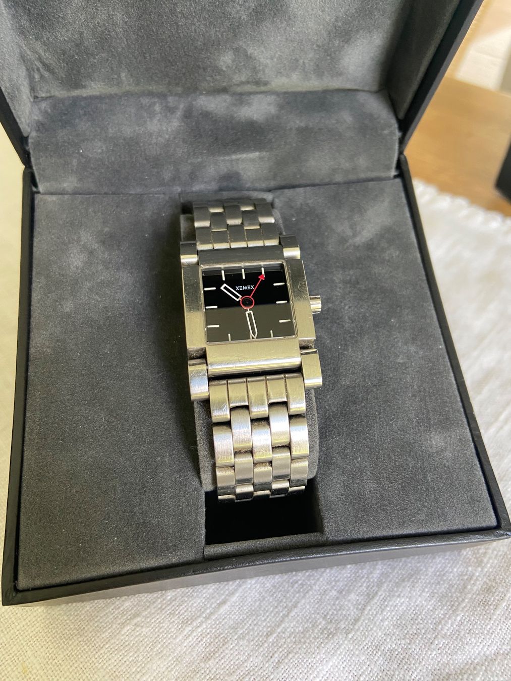 Uhren: XEMEX Uhr unisex -  water-resistant 30m – Gebraucht aus Tumegl von Ina_d6I2
