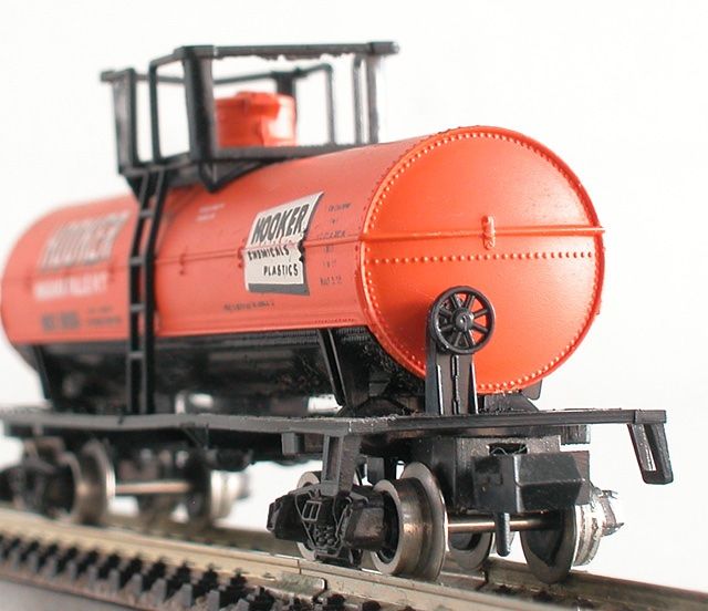 Modelleisenbahnen: Atlas US Kesselwagen Hooker Spur N – Gebraucht aus Oberwil BL von Klang 2