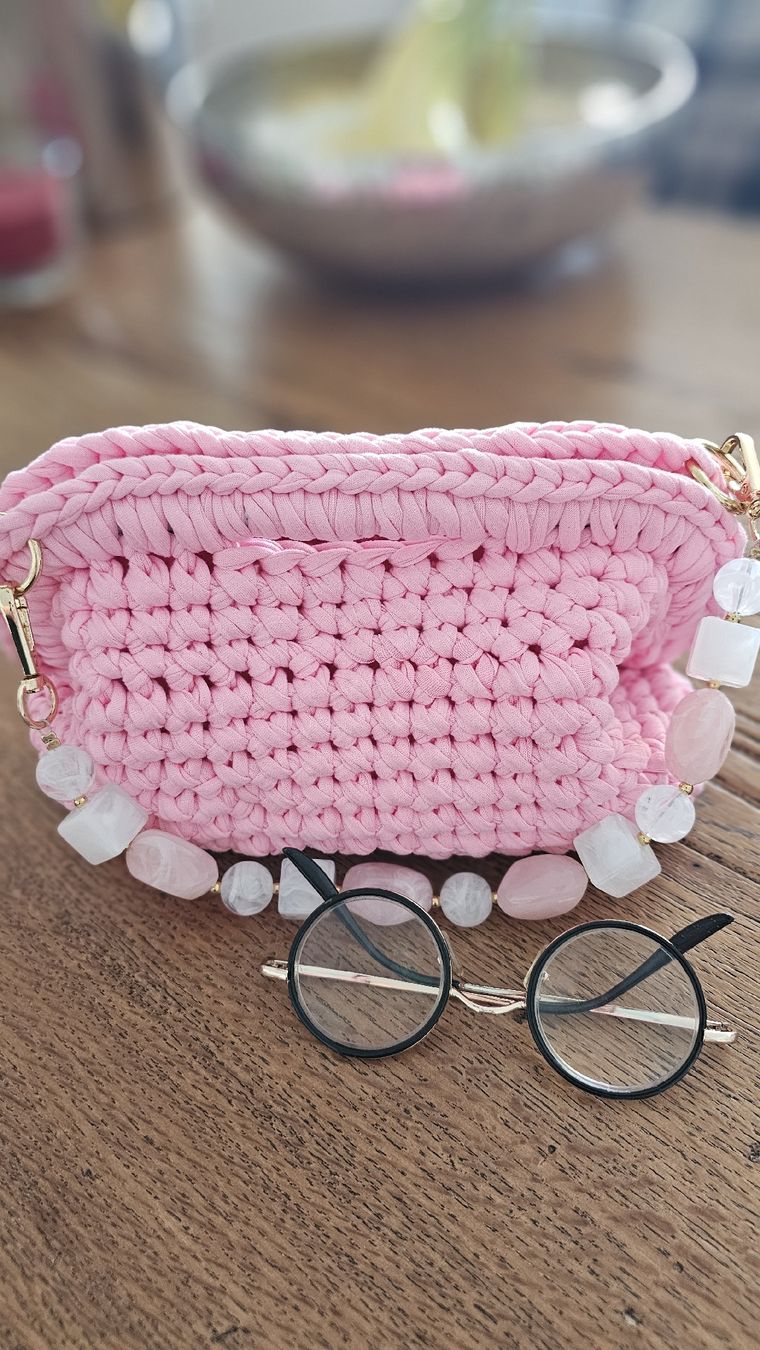 Borse & Zaini: Rosa Clutch Handttasche trendy – Nuovo e nell'imballaggio originale da Fehraltorf venduto da lisam16