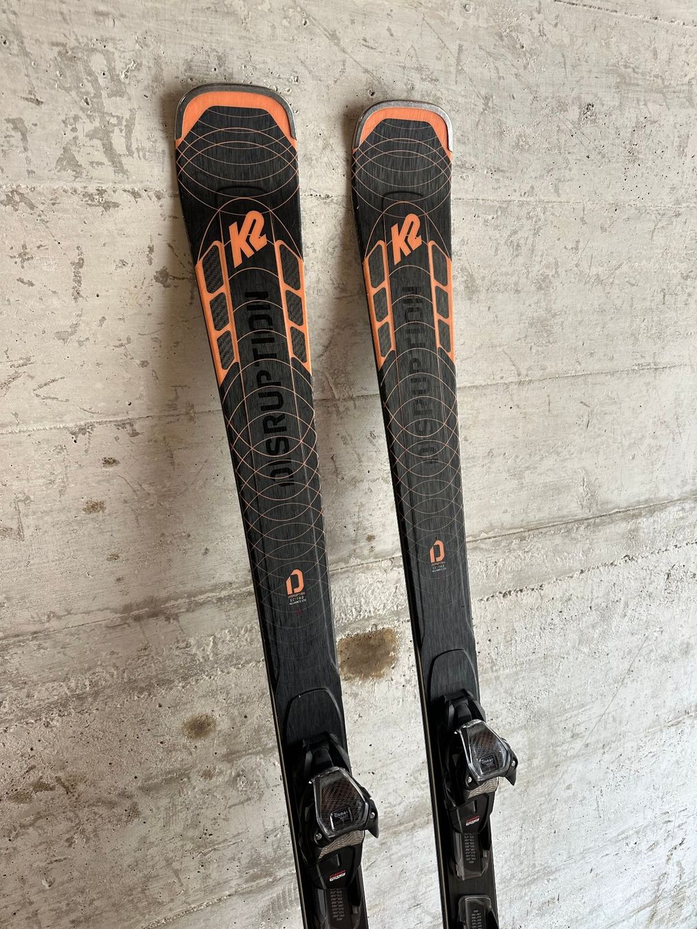 K2 Skis: K2 Dirsuption Ski 160CM – Gebraucht aus Emmenbrücke von karkarkar 1