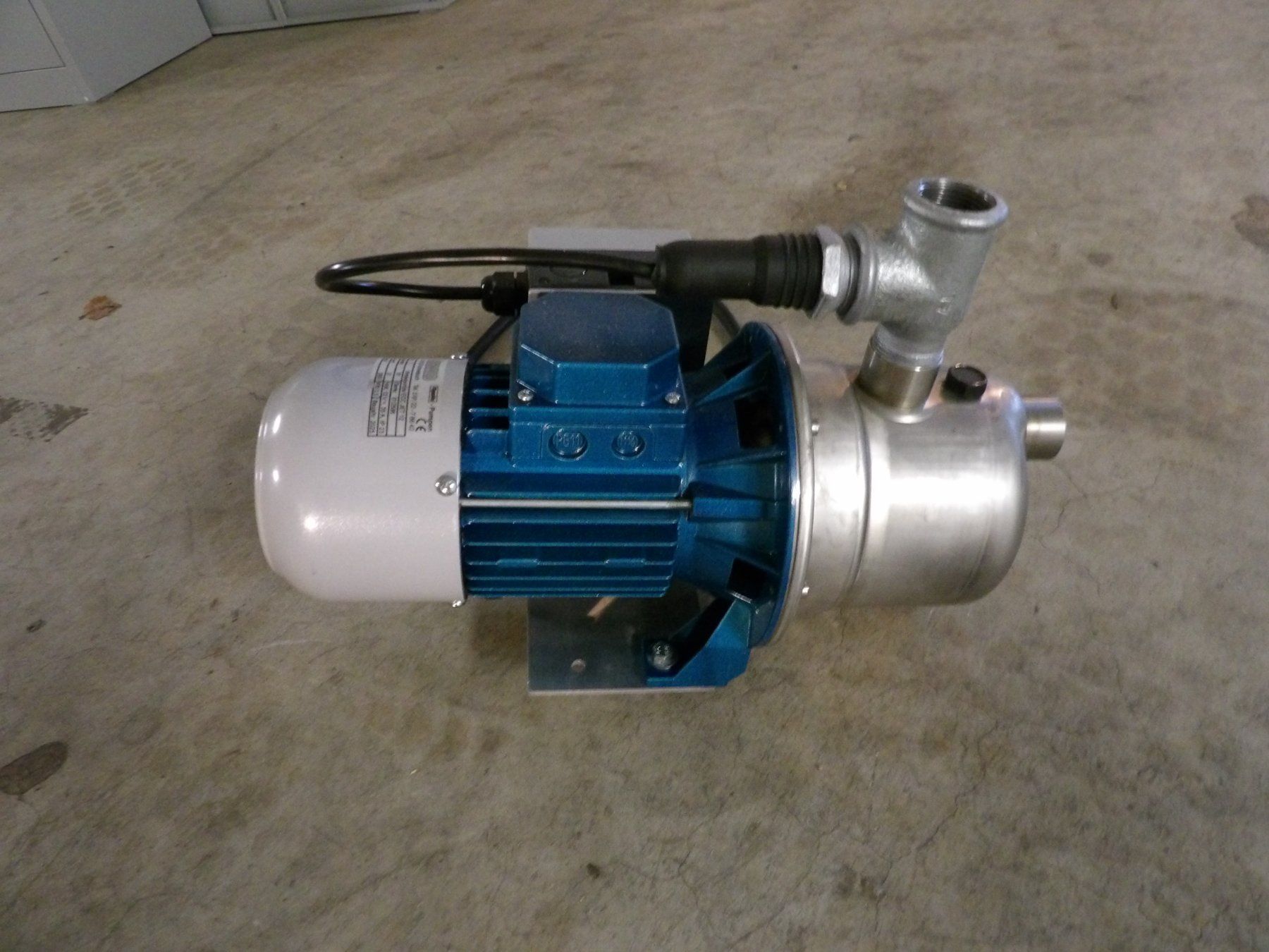 Pumpen & Teile: Wasserpumpe 12V – Gebraucht aus Lyssach von stuly 1