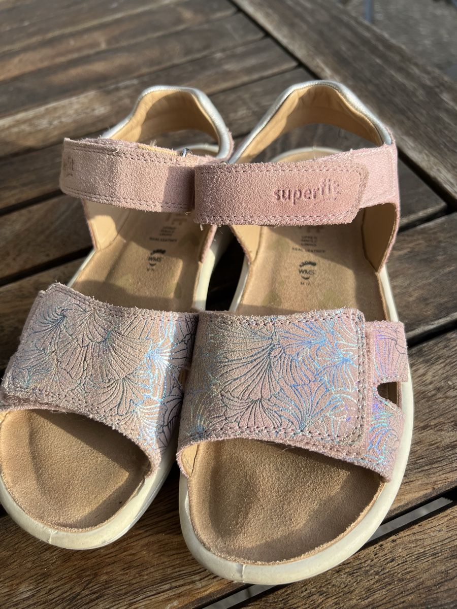 Superfit Scarpe per ragazze: Superfit Sandalen 35 – Usato da Glattbrugg venduto da HUAKK